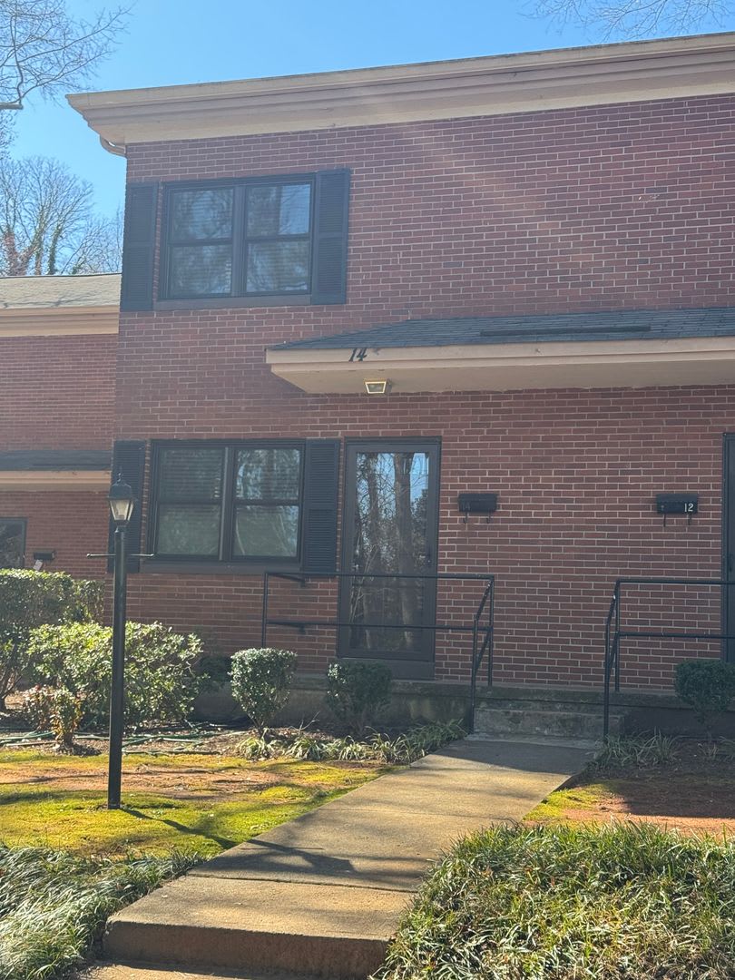 Fantastic Location  Price