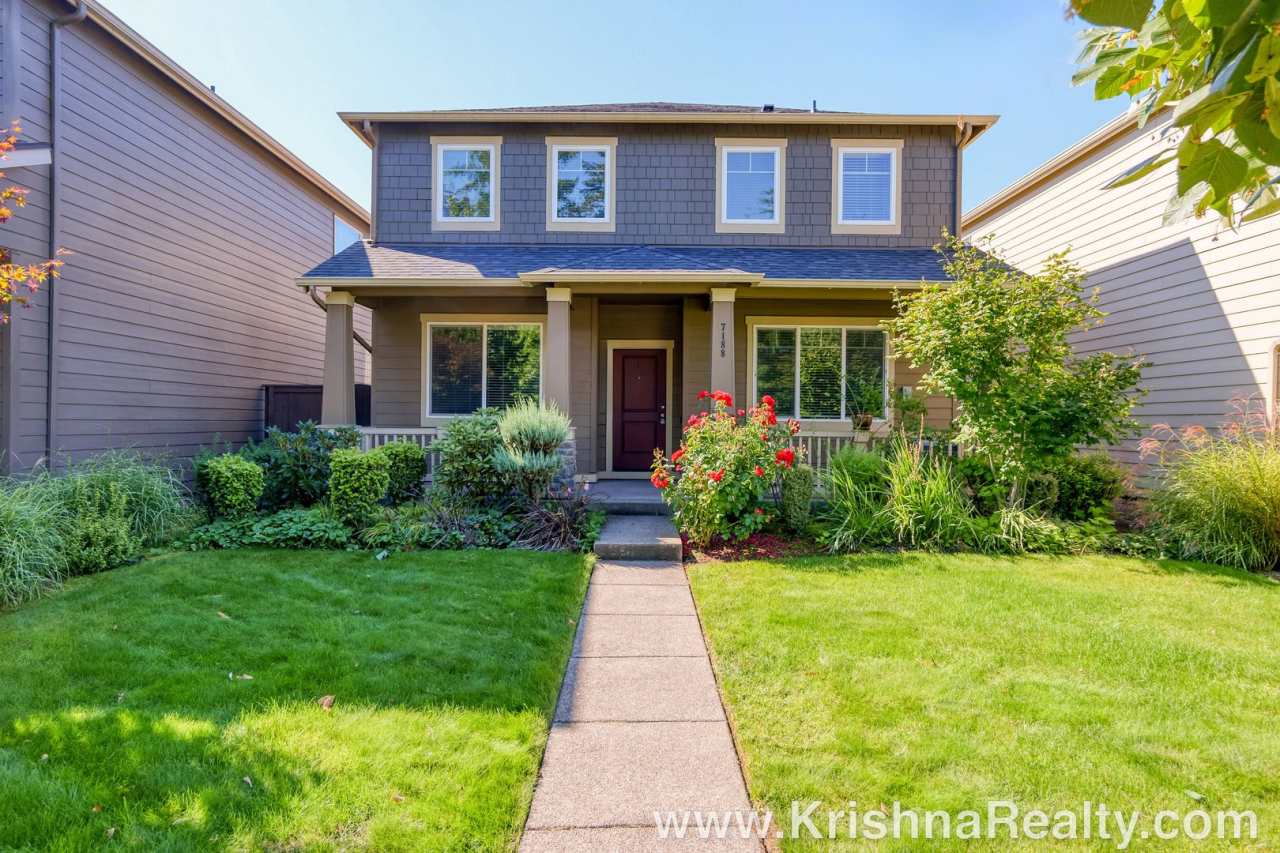 Lovely 4 BD | 2.5 BA | + Tech Niche | Single-Family Home | Coveted Abbey Creek | North Bethany | A+ Schools