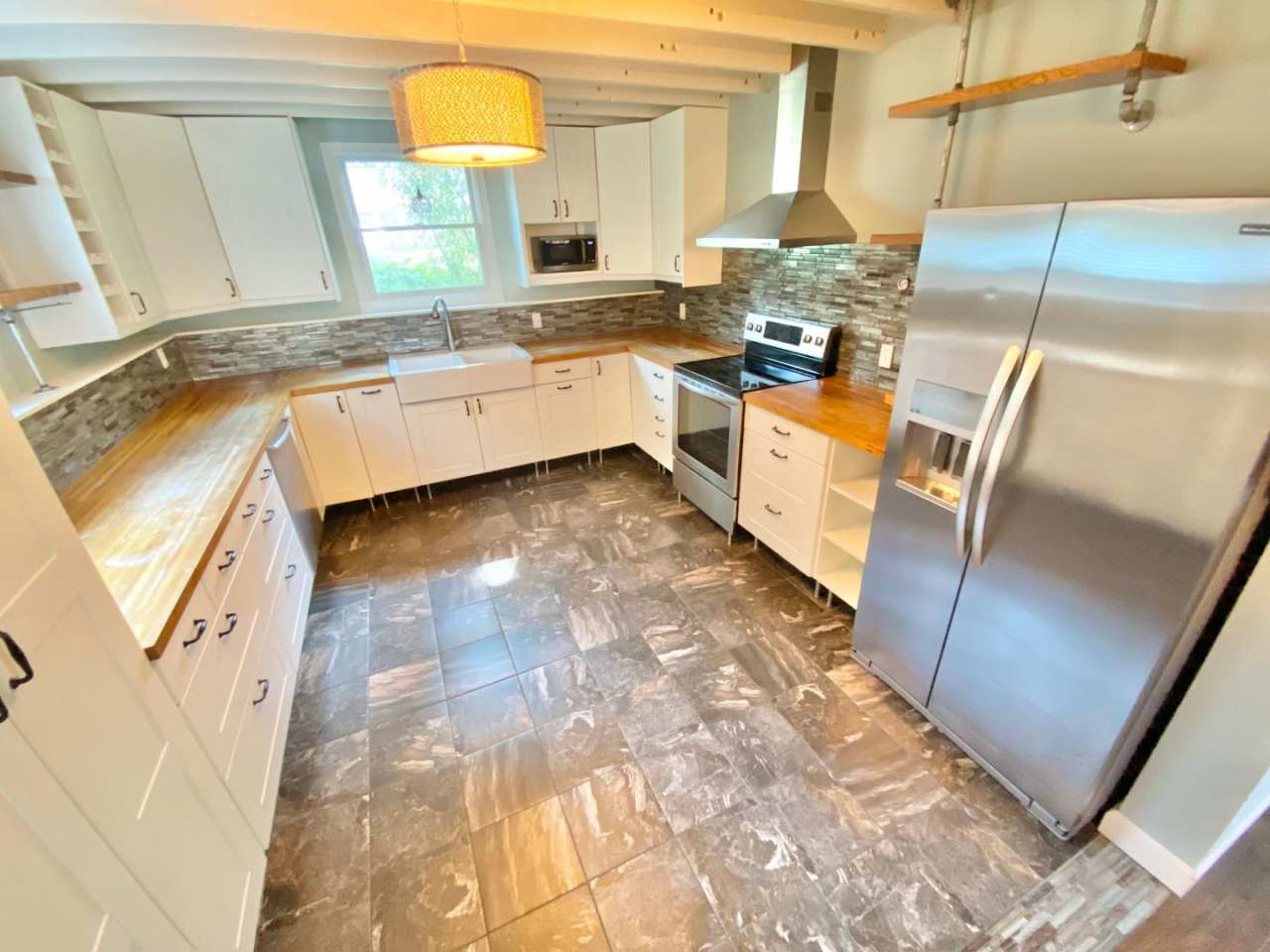 3 Bedroom Single Family Home New North End Available 10/1!