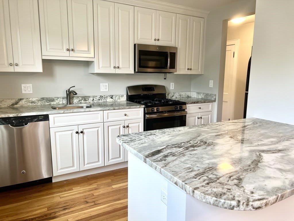 98 Dean Street unit: 2