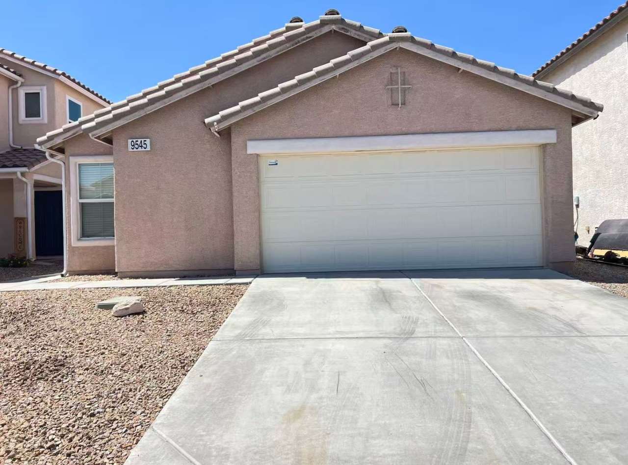 9545 Colorado Blue St