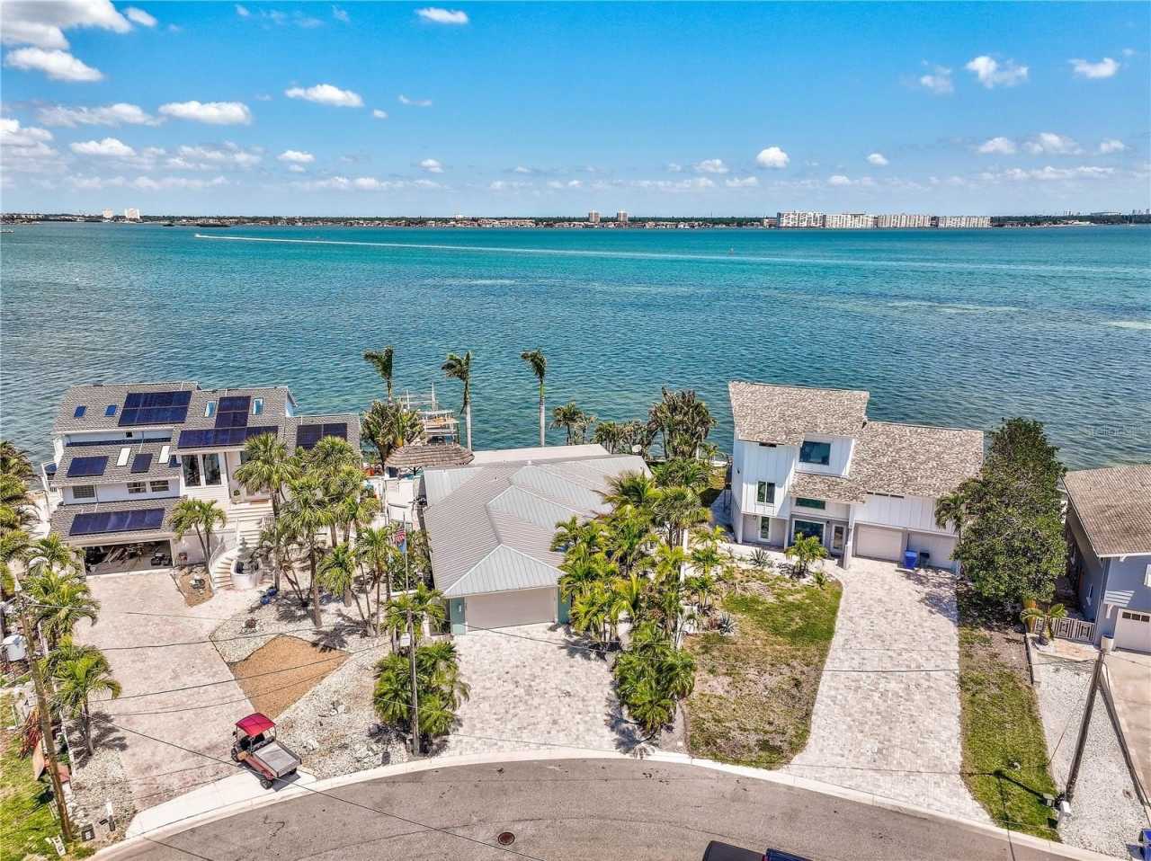 980 BOCA CIEGA ISLE DRIVE