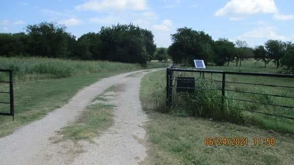 924 L R Campbell Road