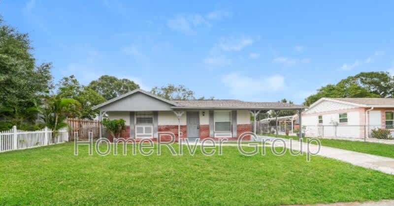 6561 S West Shore Cir