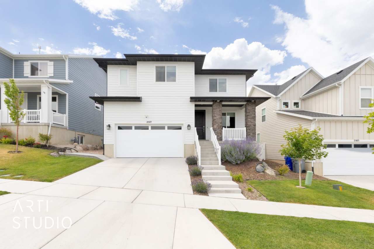 Stylish  Spacious 4-Bedroom Home with Stunning Views – Available August 10 2577 N Velvet Moon Drive, Saratoga Springs | $2,940/Month