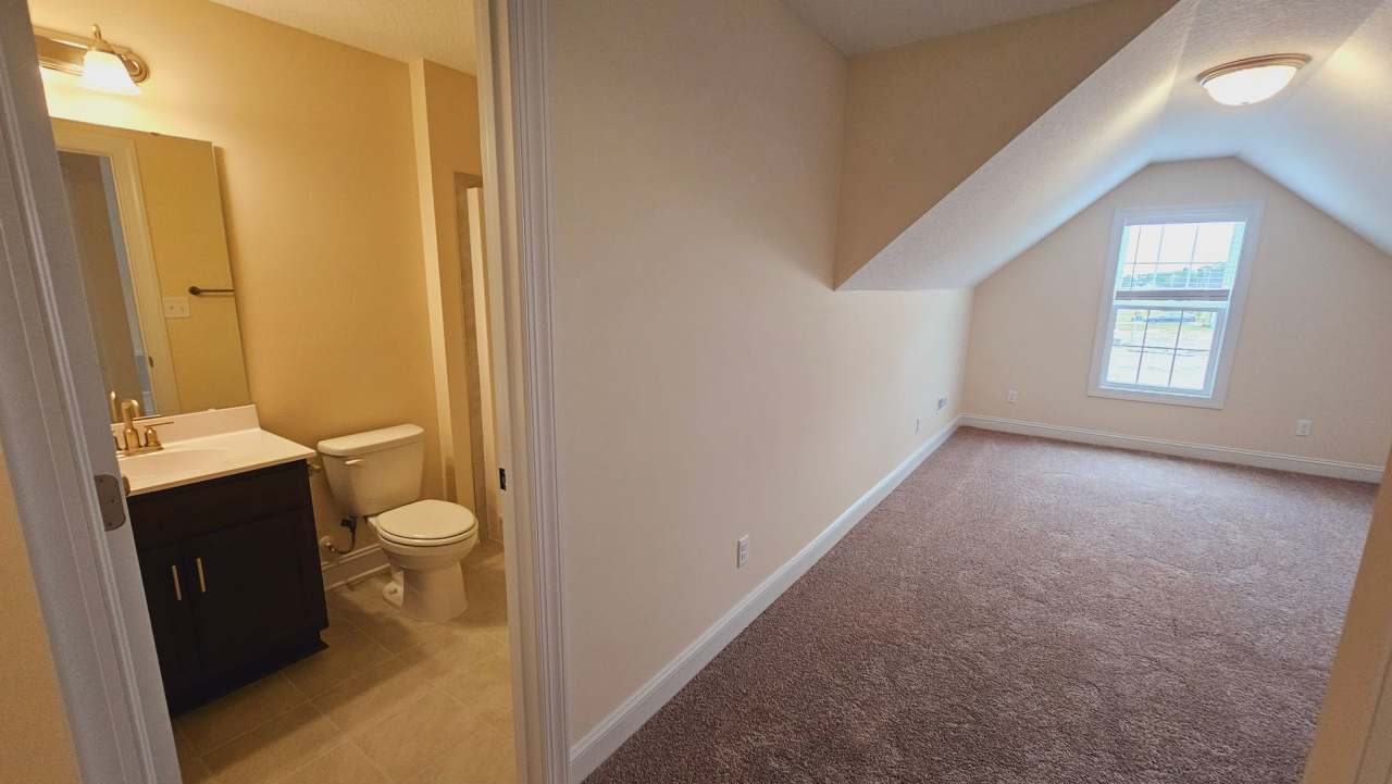 New 3 Bed 3 Bath Home In Stateside