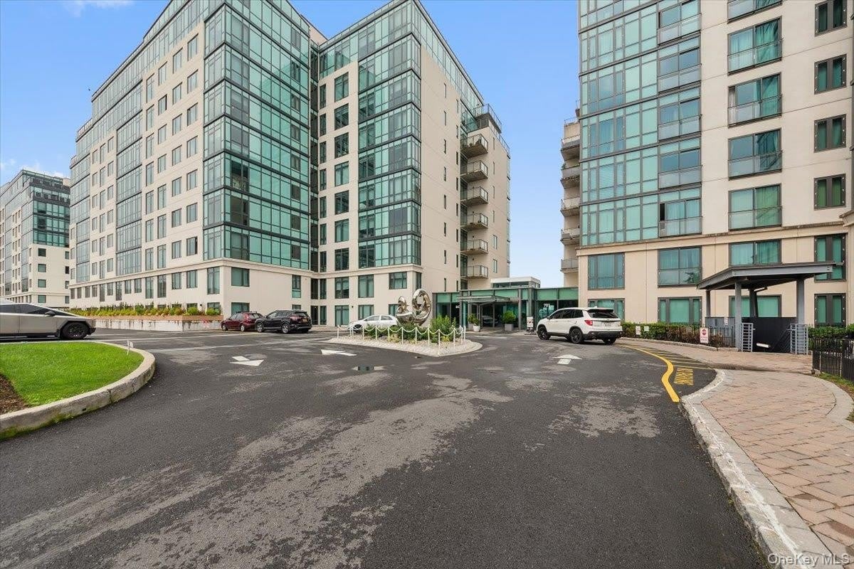 701 Ridge Hill Boulevard