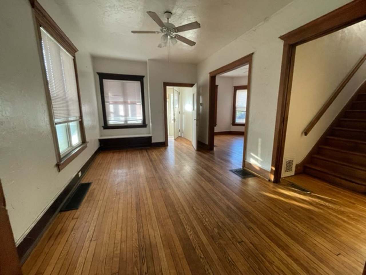 Beautiful 4 Bedroom 1.5 Bath House!