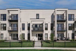 8040 W O'Connor Drive unit: 104