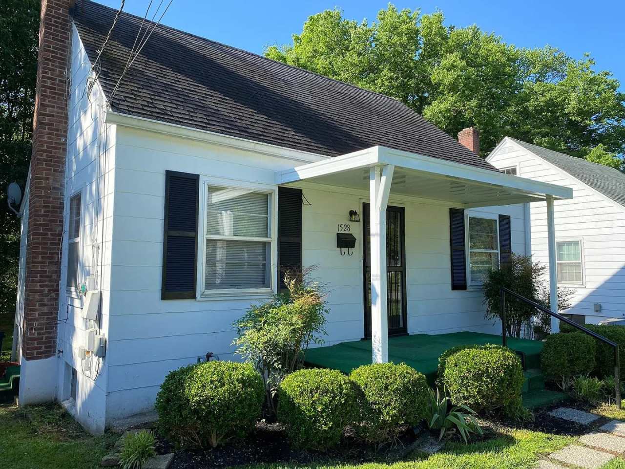 Charming 2 Bed / 1 Bath Cape Cod in Camp Taylor