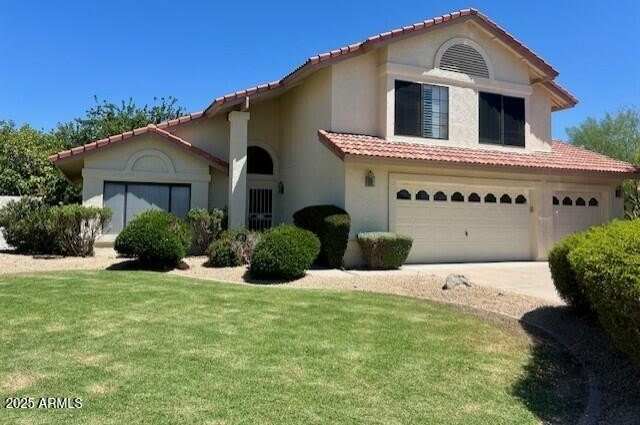 9118 E DAVENPORT Drive