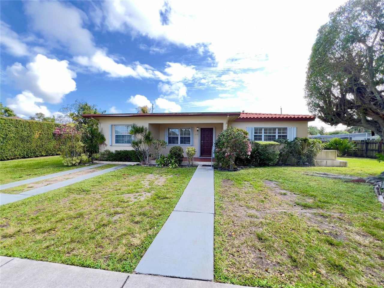 2101 Southwest 81st Avenue