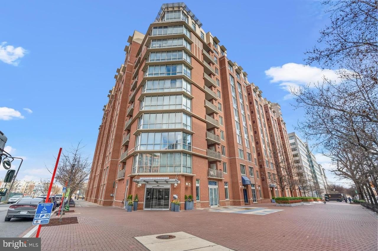 1000 NEW JERSEY Avenue SE unit: 528