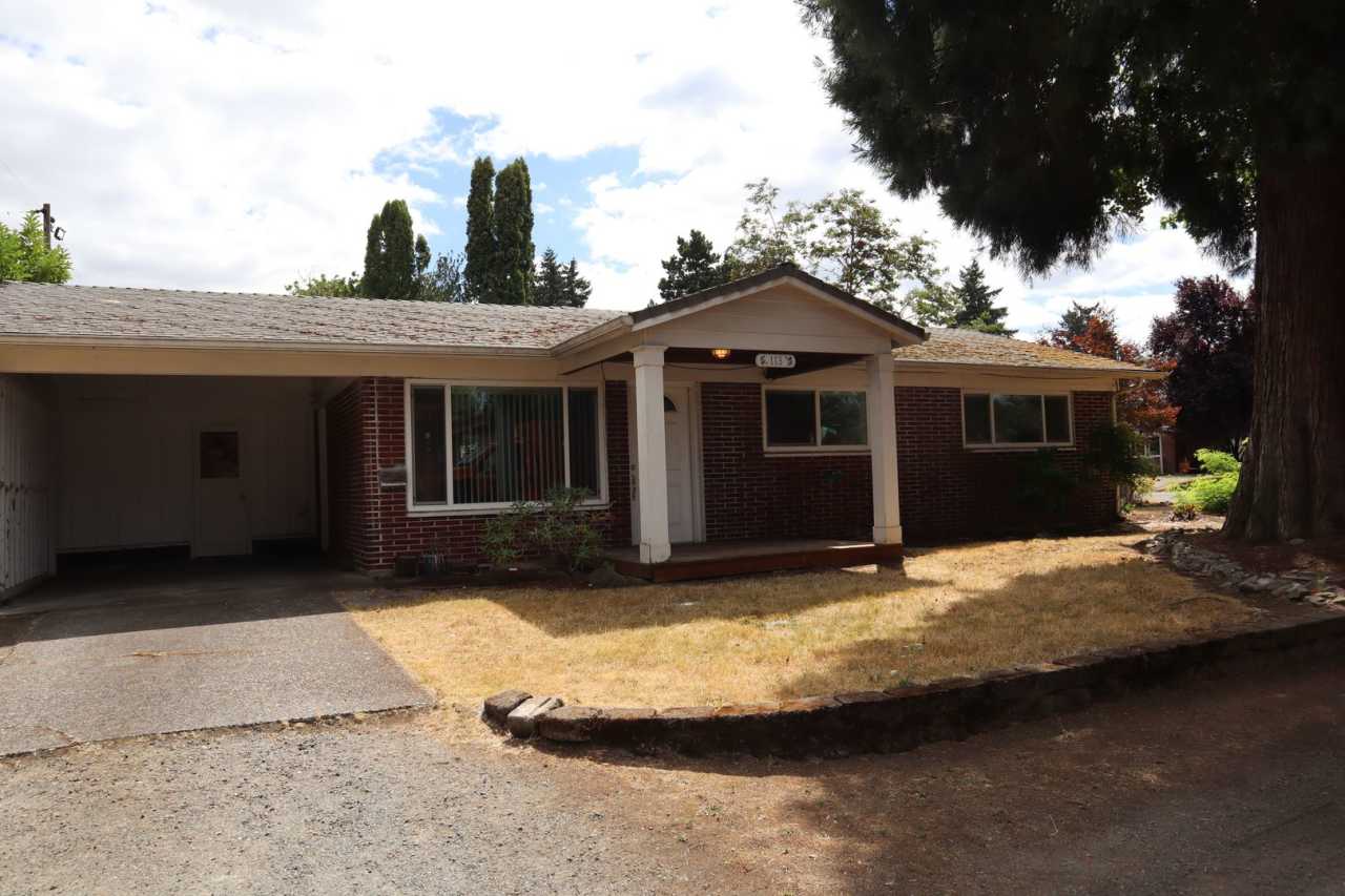 Remodeled Heights Area Home for Lease on Corner Lot - 113 SE 93rd Ave