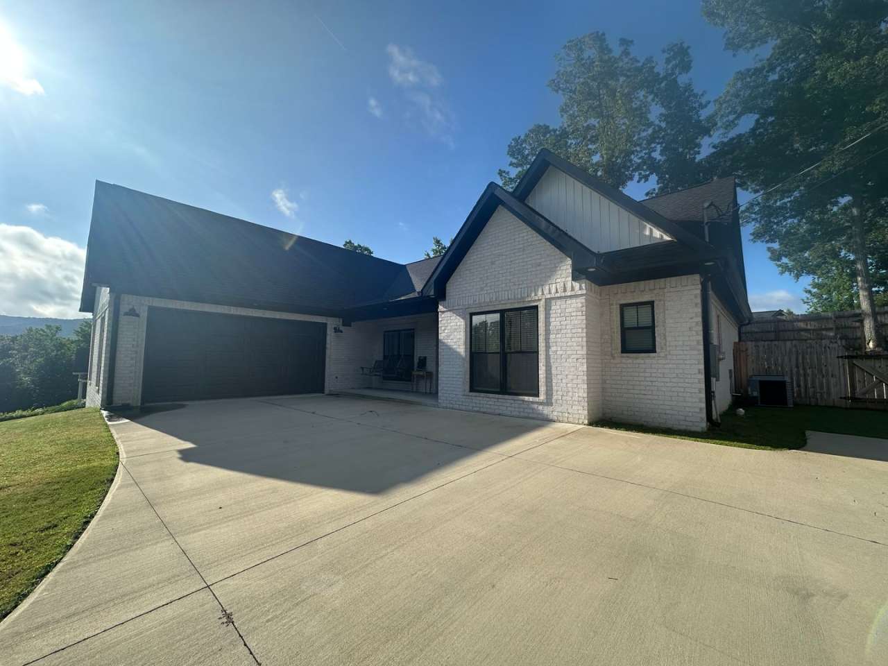 Stunning 4BR/2BA Home in Legacy Hill Estates