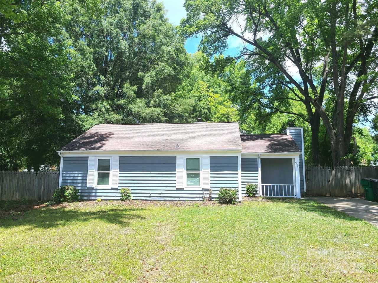 6929 Delta Lake Drive