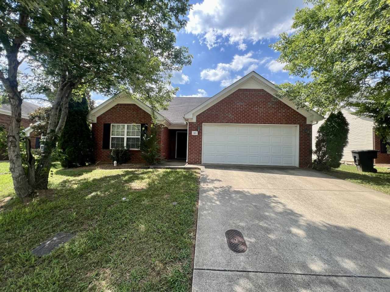 3 Bed, 2 Bath, One level home in BLACKMAN