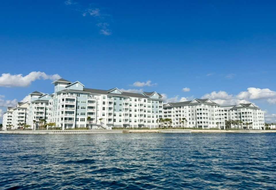 5430 - 5440 West Tyson Avenue