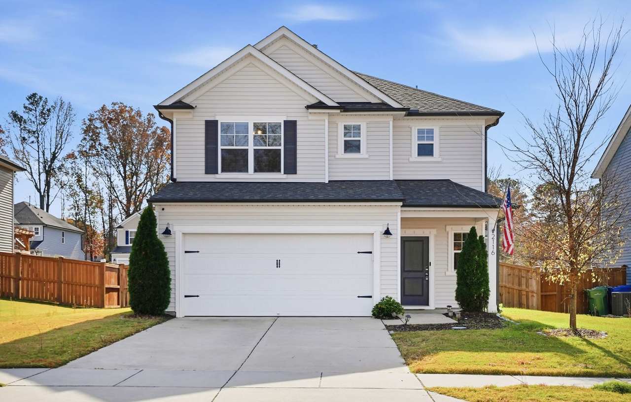 HOLIDAY SPECIAL FOR THIS PROPERTY- $300 off first month’s rent with a Jan 2026 lease signing! AVAILABLE NOW! BEAUTIFUL 2 STORY HOME IN FUQUAY-VARINA