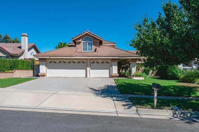 6933 Stanislaus Place