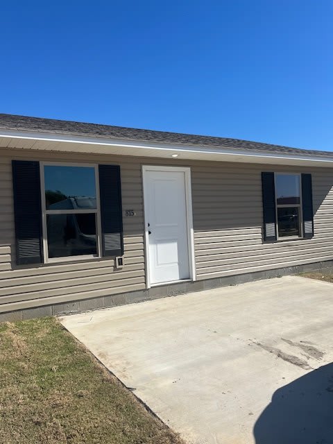 818 North 8th Avenue - A