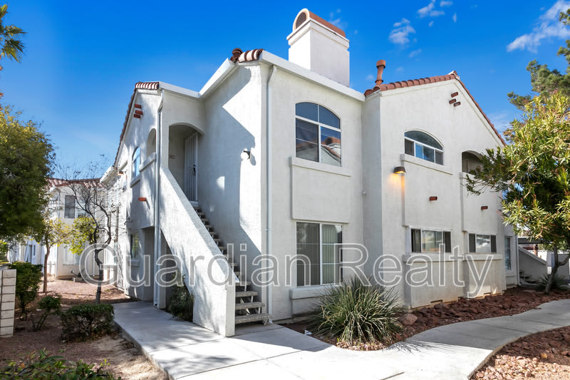 4504 W Lake Mead Blvd