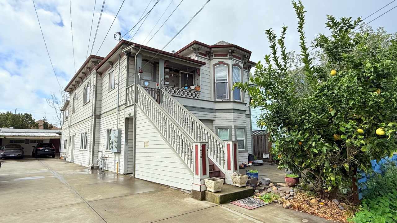 2424 Eagle Avenue (LO)