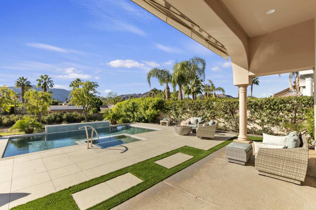 79055 Mission Drive W