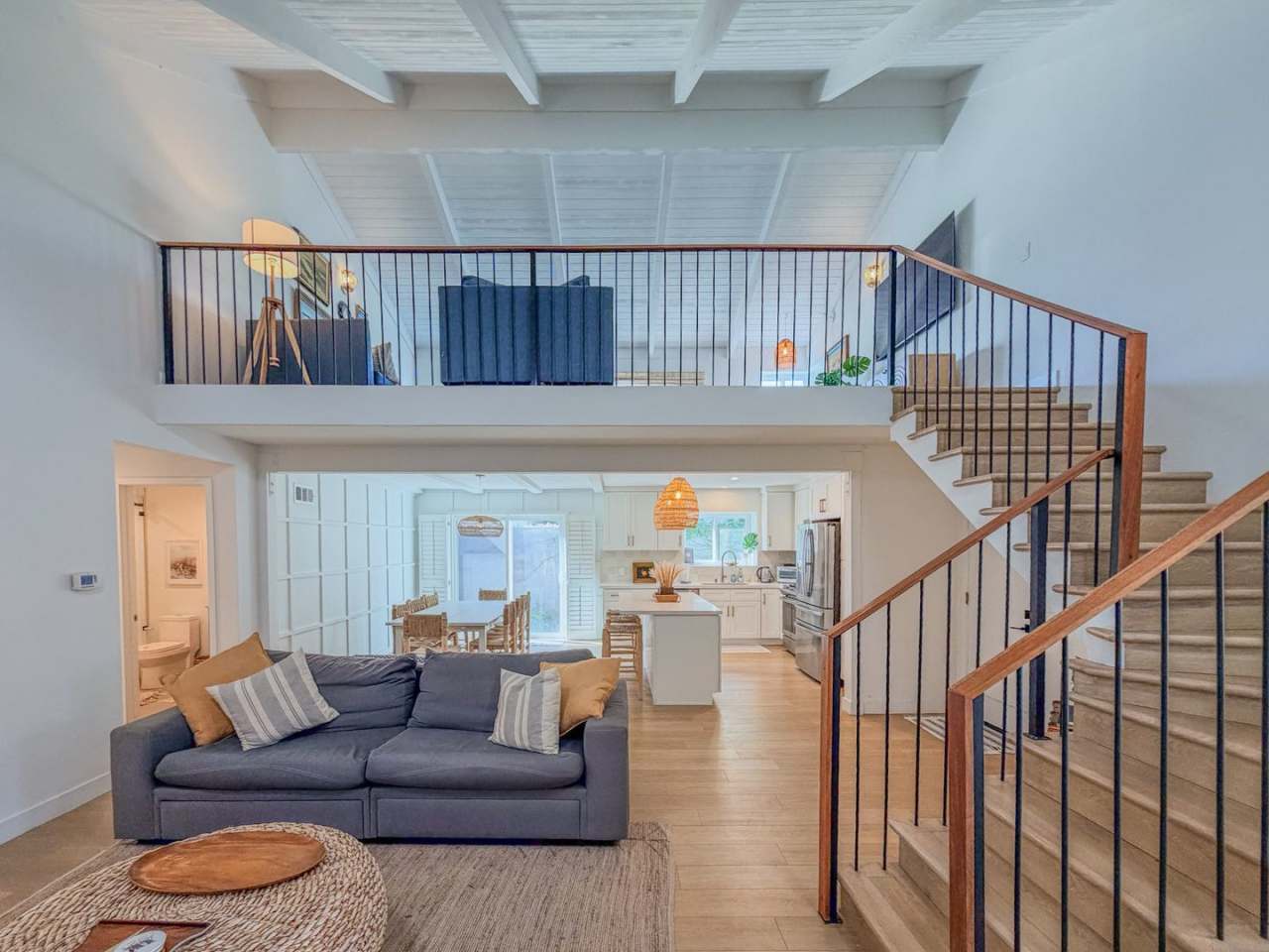 4954 Dolphin | 3 Bed 2 Bath | Ocean Breeze Loft House | Monthly Furnished Rental