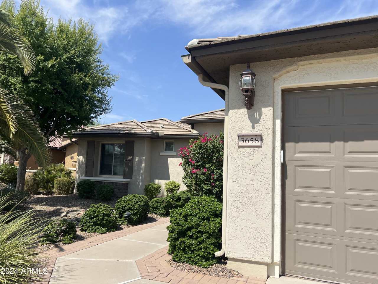 3658 N PRINCETON Court