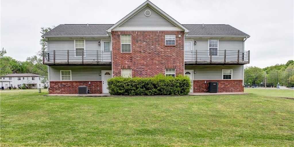 806  W Tahlequah  ST Unit #C