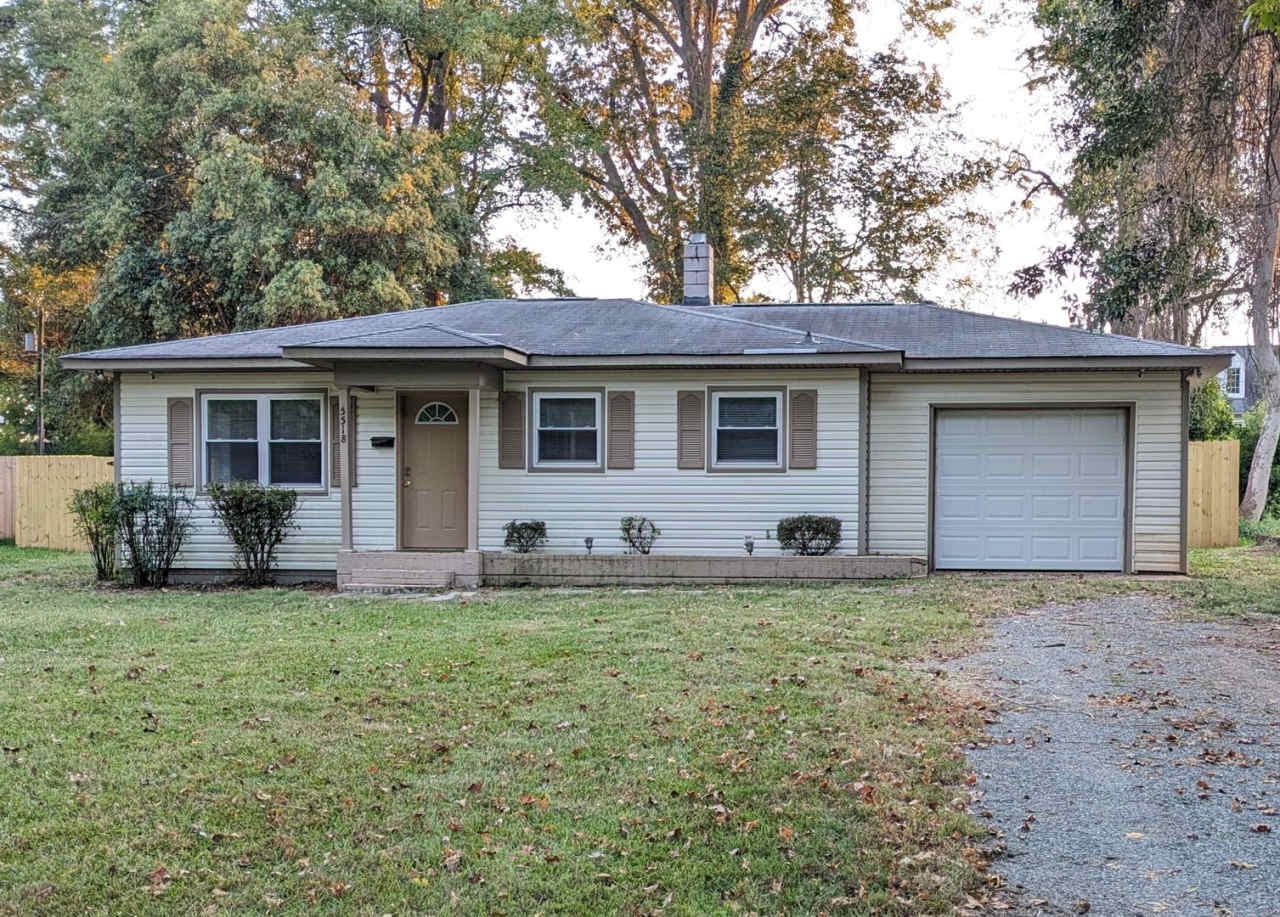 2 Bedroom, 1 Bath Home in Oakhurst