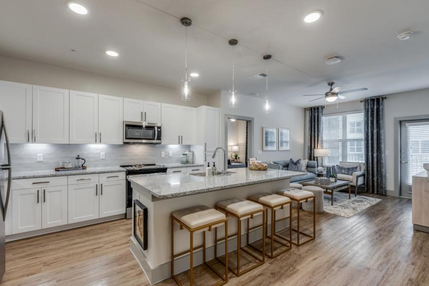 511 East Finley Blvd.