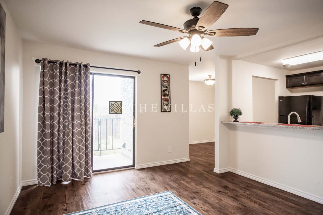 128 Costa Del Oro St