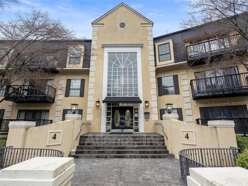 4115 Pine Heights Dr NE