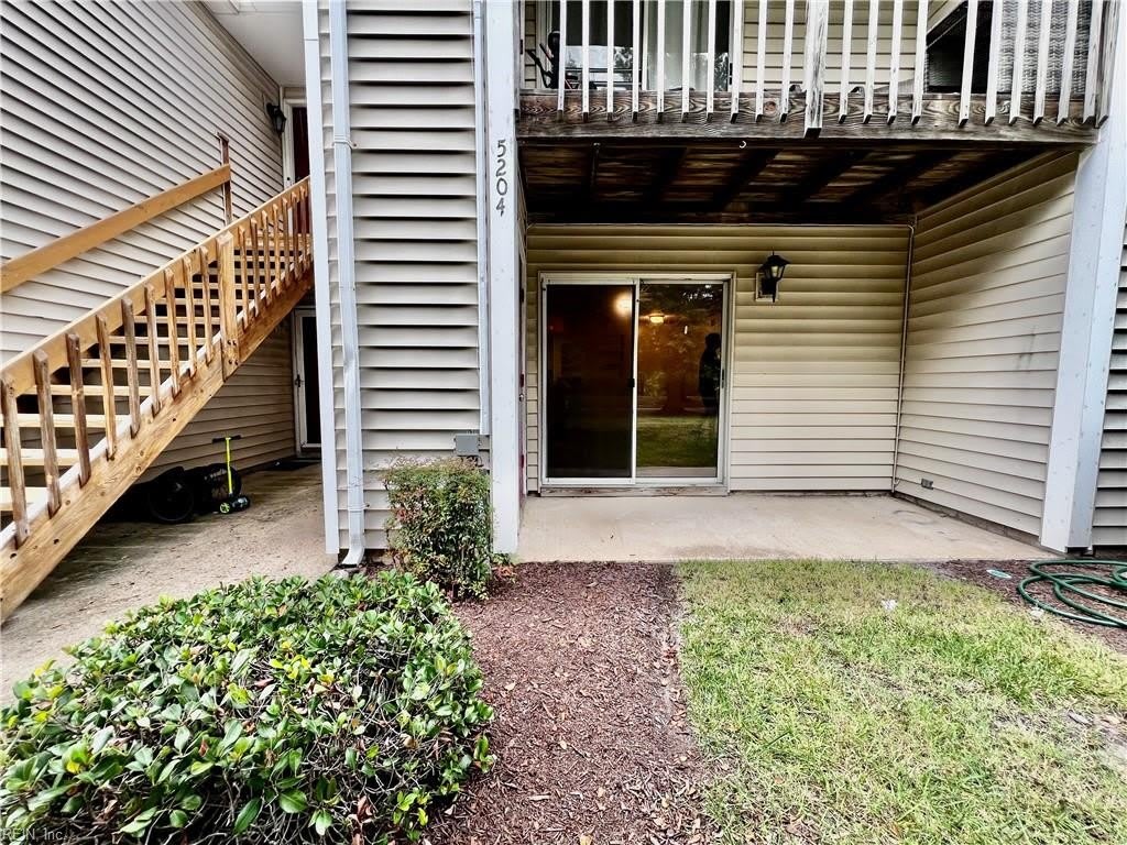 5204 Breezewood Arch