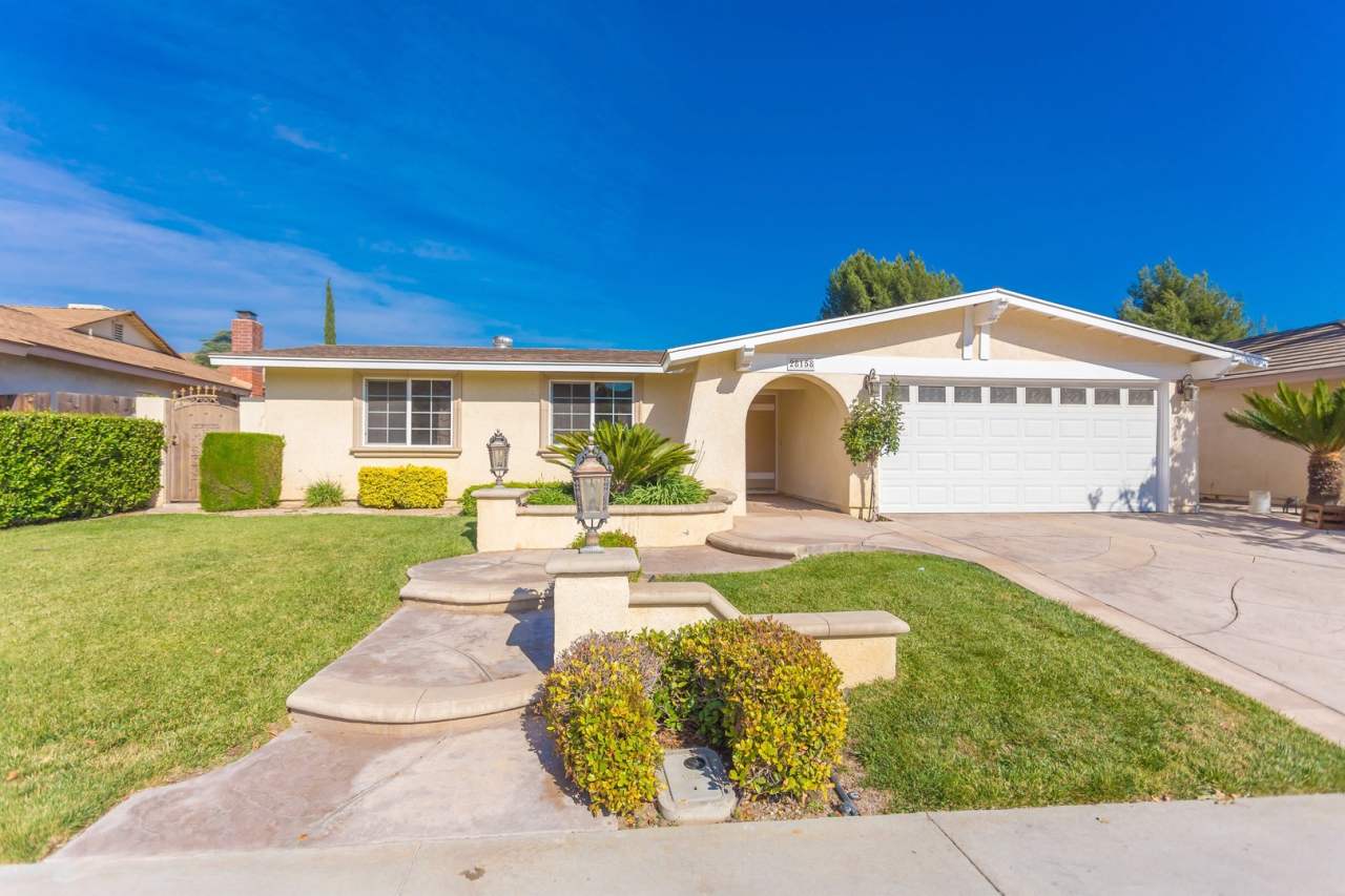 Single-Story Home For Rent In Saugus