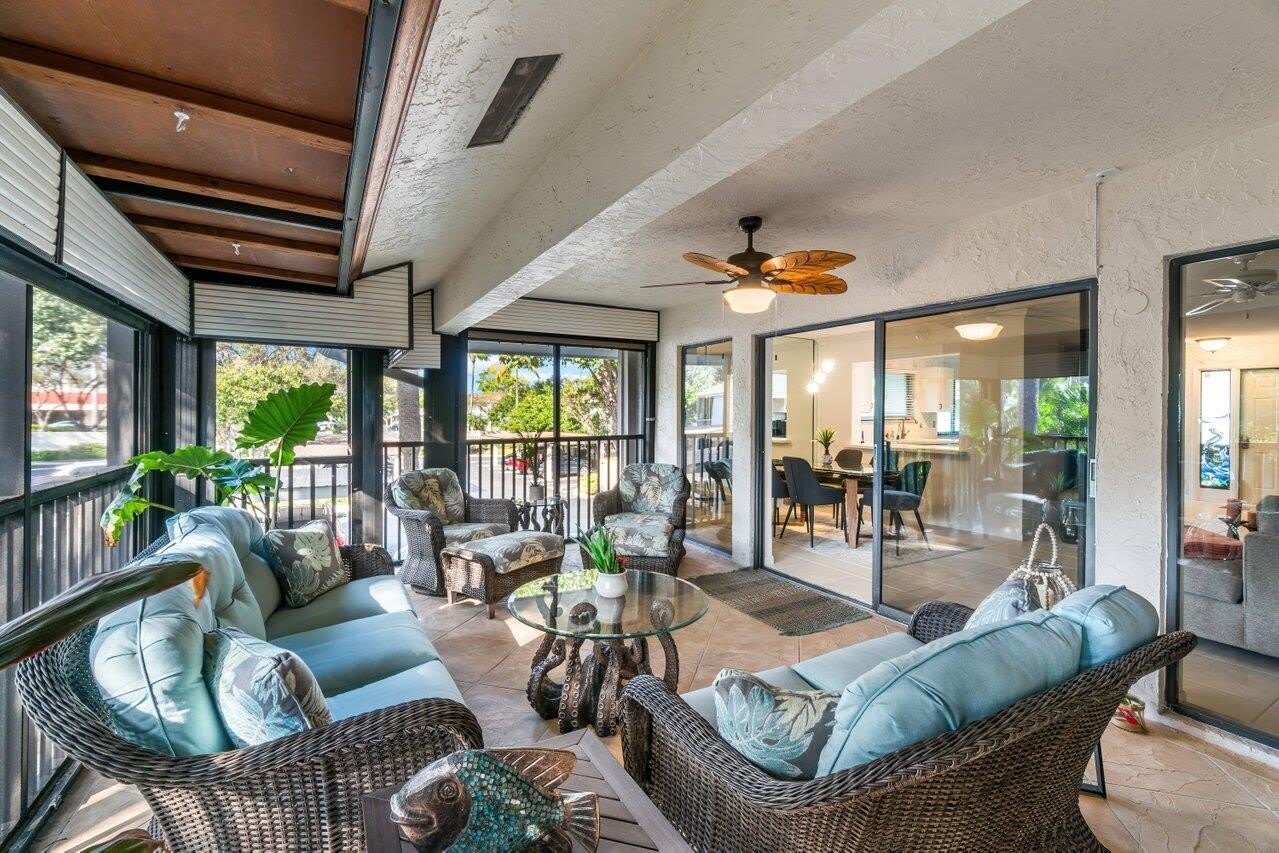 50 Pelican Pointe Drive