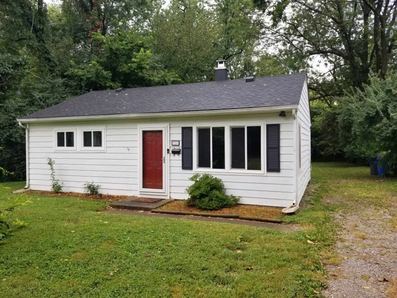 Last min housing for the 25-26 school year