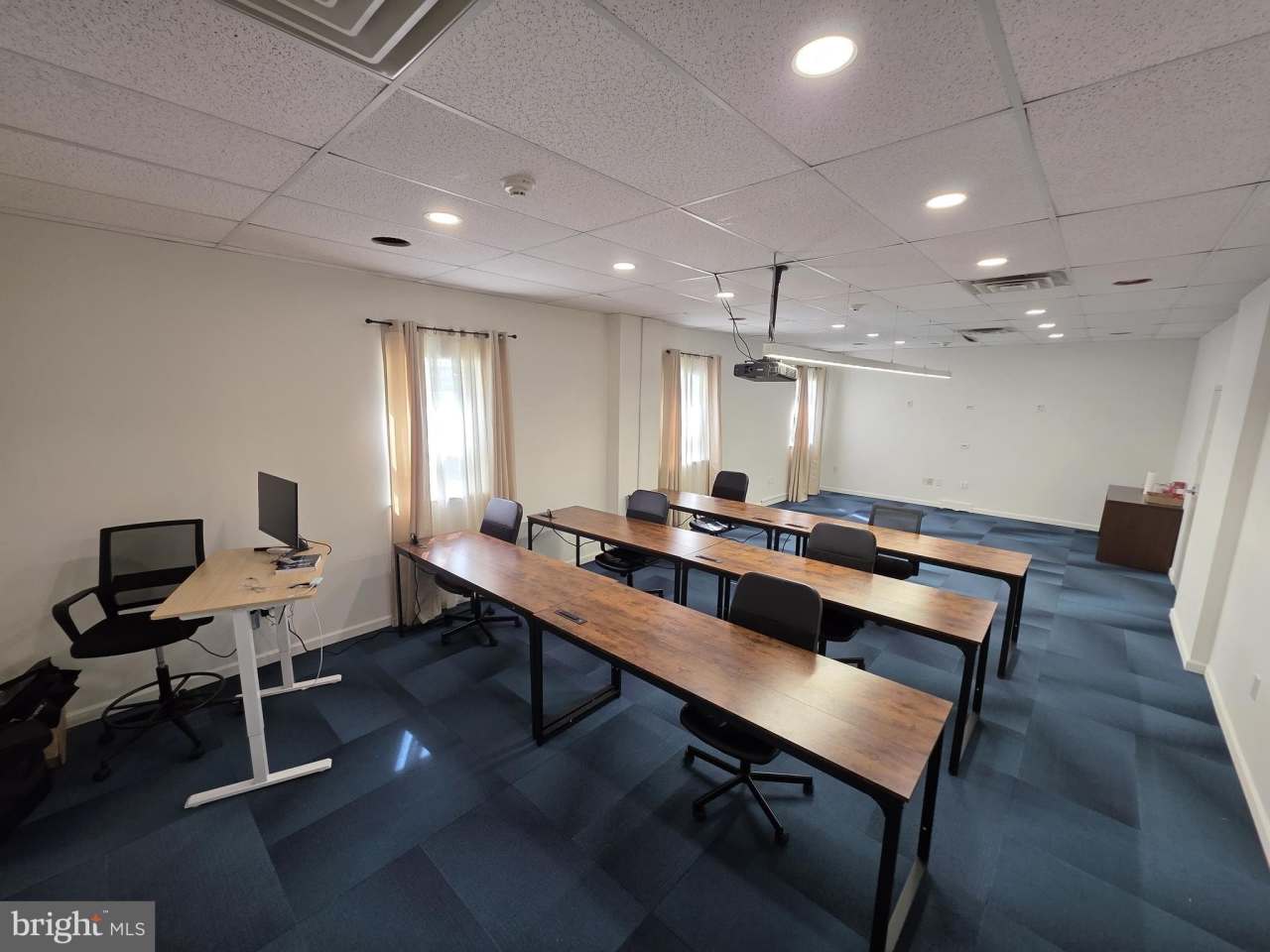 290 ANDREWS Road unit: 109