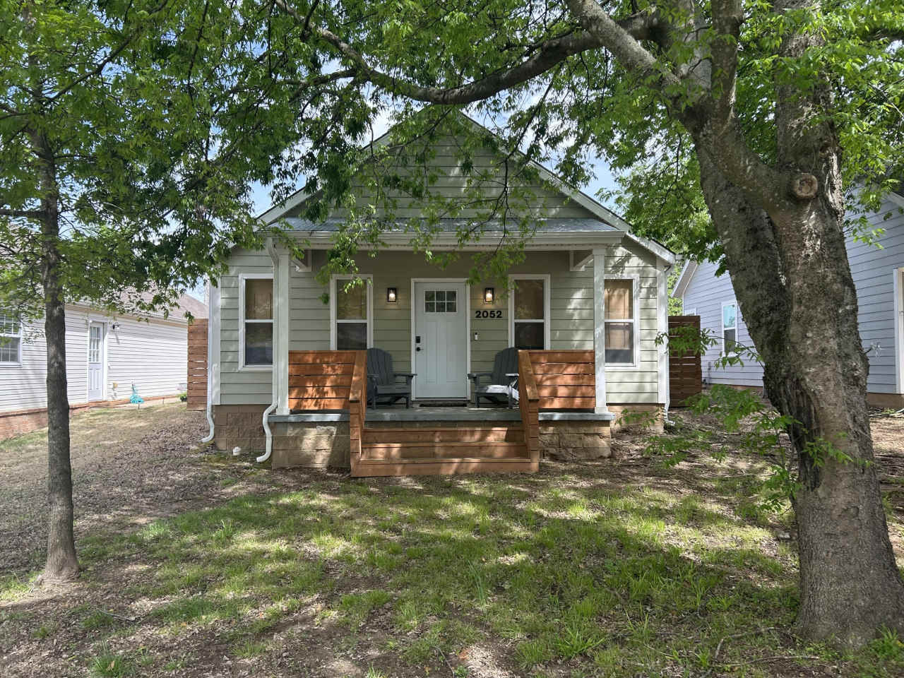 2052 South Florida Way