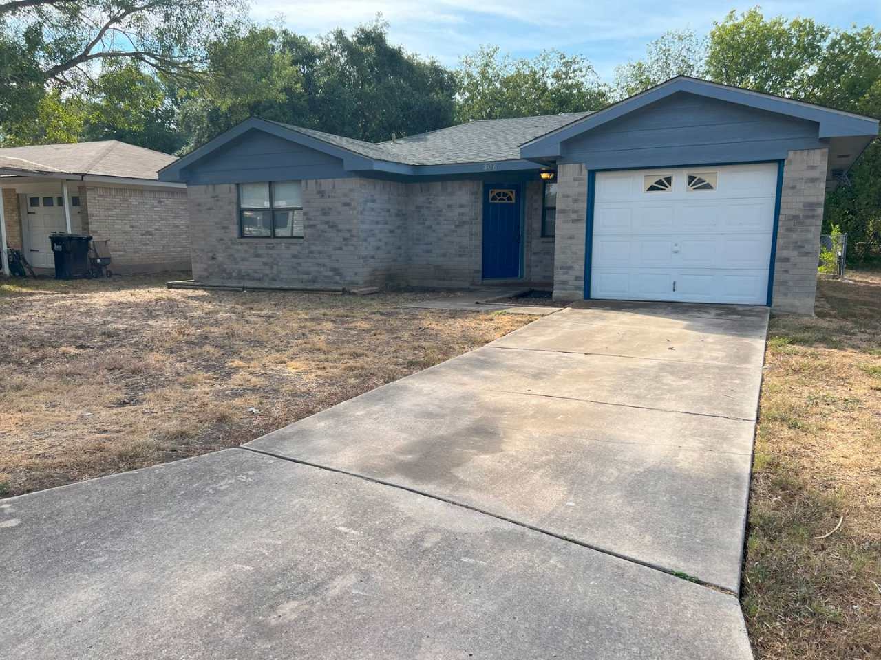 Welcome home to 306 Sunflower Drive!