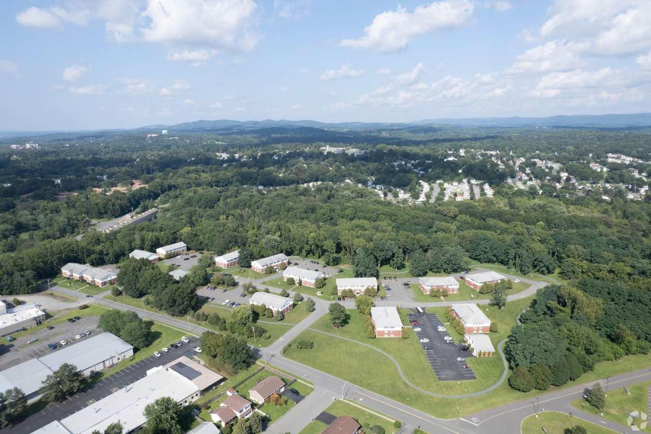 Country Gardens Apartments