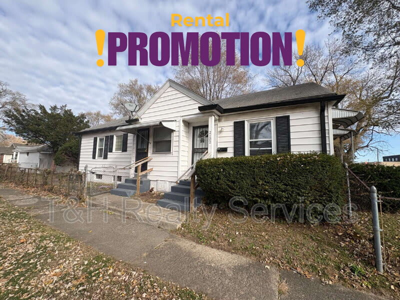 2102 East 46th Street