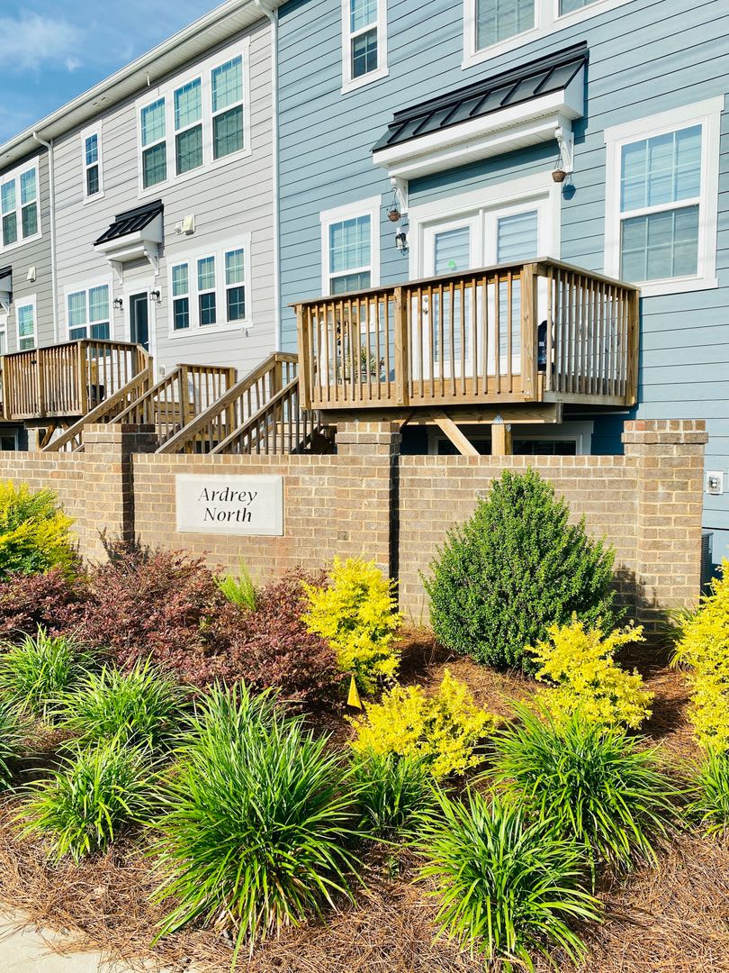 3BR/3.5 Bath Townhouse in Ballantyne