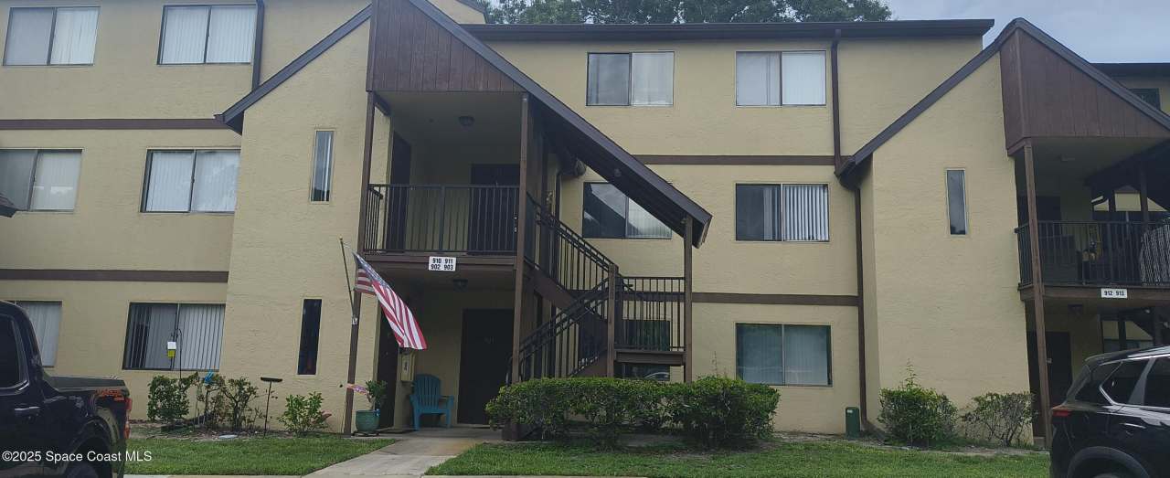 7801 Maplewood Drive unit: 911