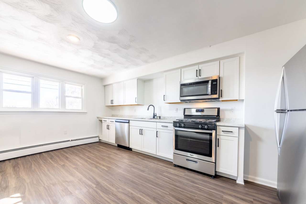 Available APRIL 2026 - Beautiful Renovated w/ Lots of Natural Light and Backyard Space!