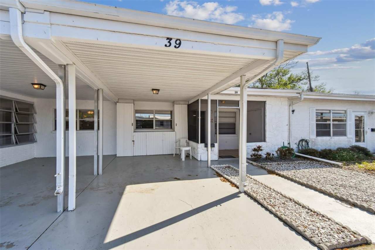 13940 ANONA HEIGHTS DRIVE