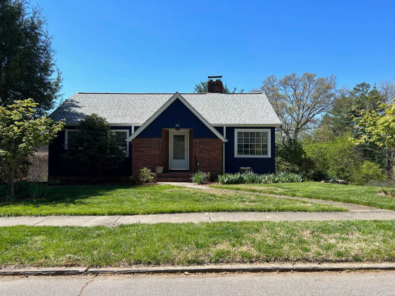 West AVL - Studio Apartment
