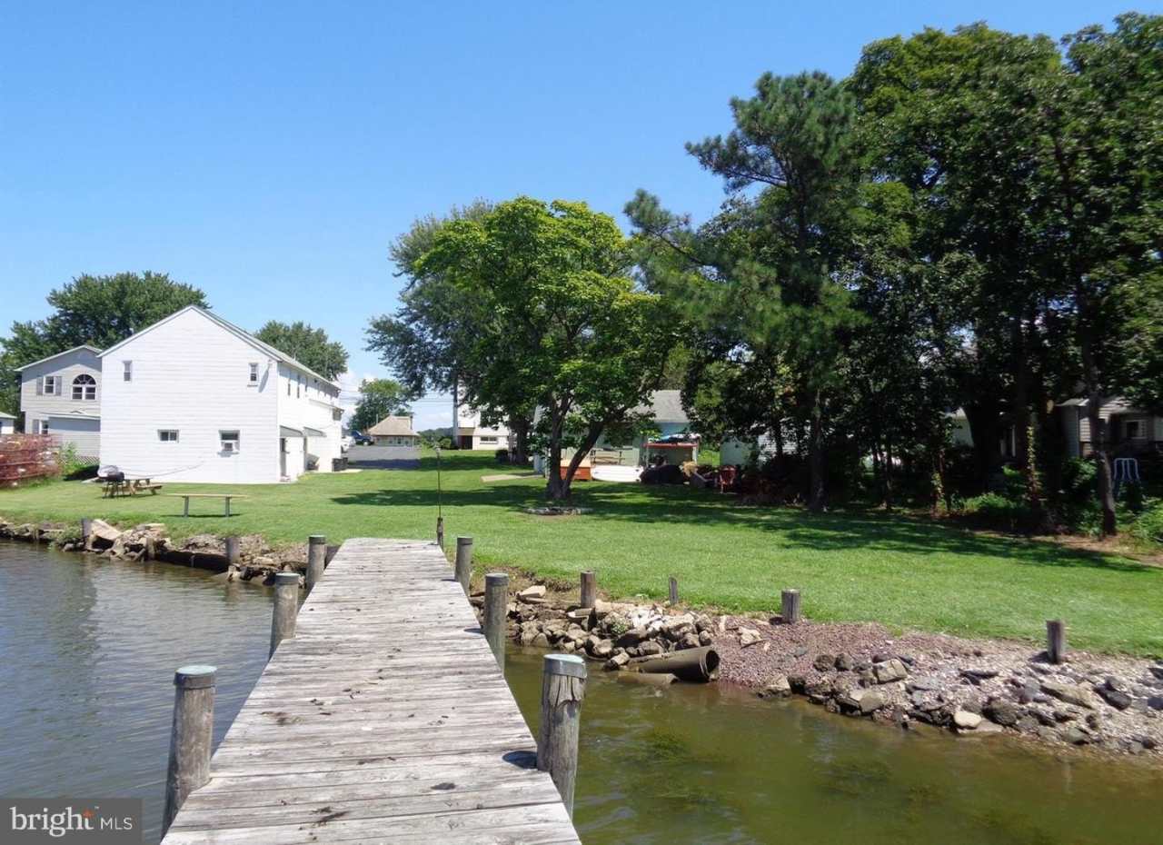 7823 DENTON Avenue unit: 4